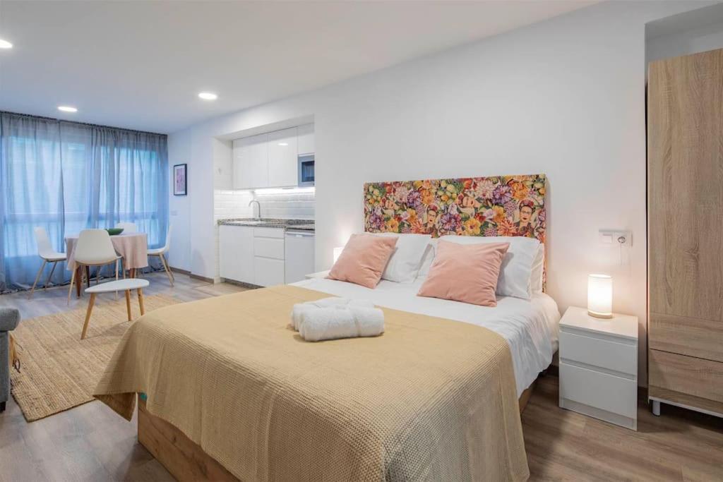 Lindo Estudio En El Centro By Cabana Rentals Vigo Exterior foto